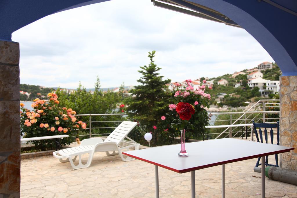 Villa Gorica Apartments Ražanj Esterno foto