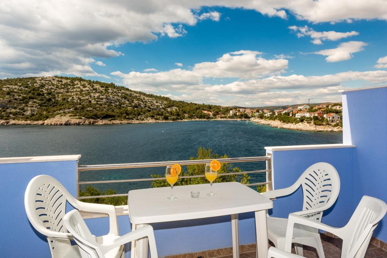 Villa Gorica Apartments Ražanj Esterno foto